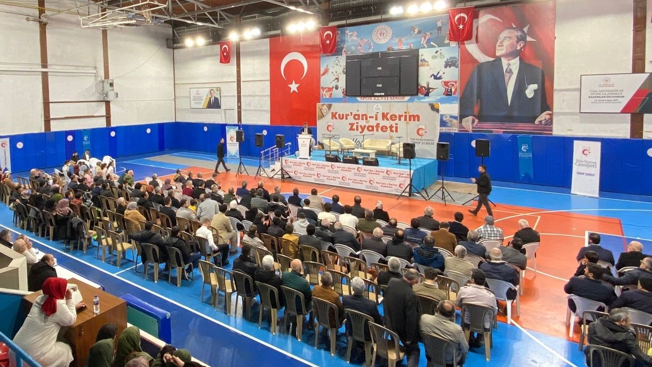 Sinop’ta "Kur’an-ı Kerim Ziyafeti"ne yoğun ilgi