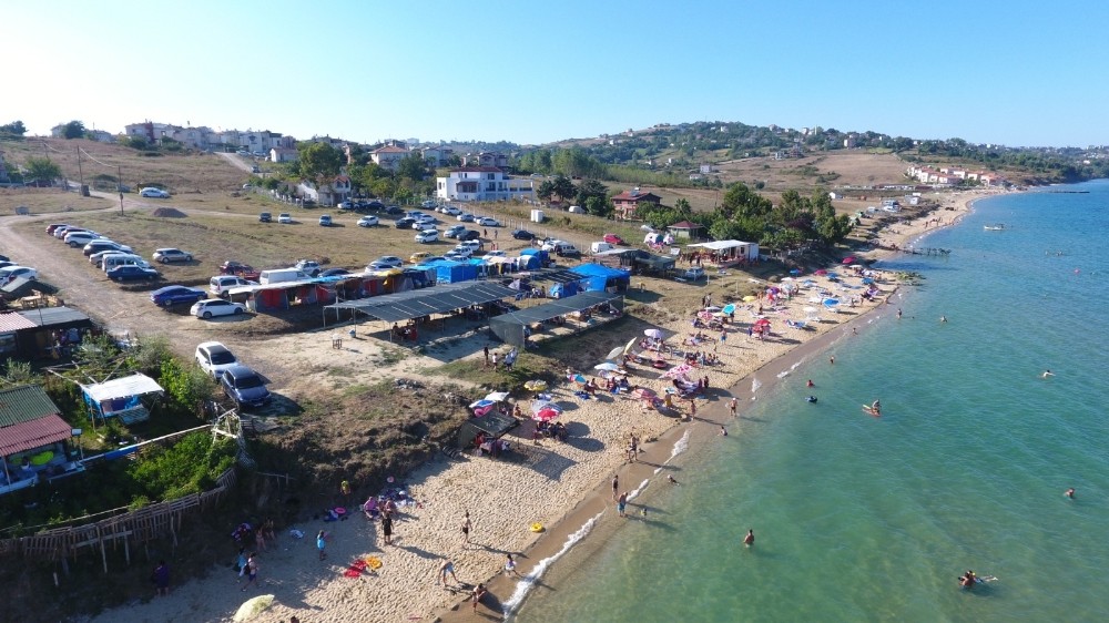 Sinop’ta Kurban Bayramı’nda sahiller doldu taştı 