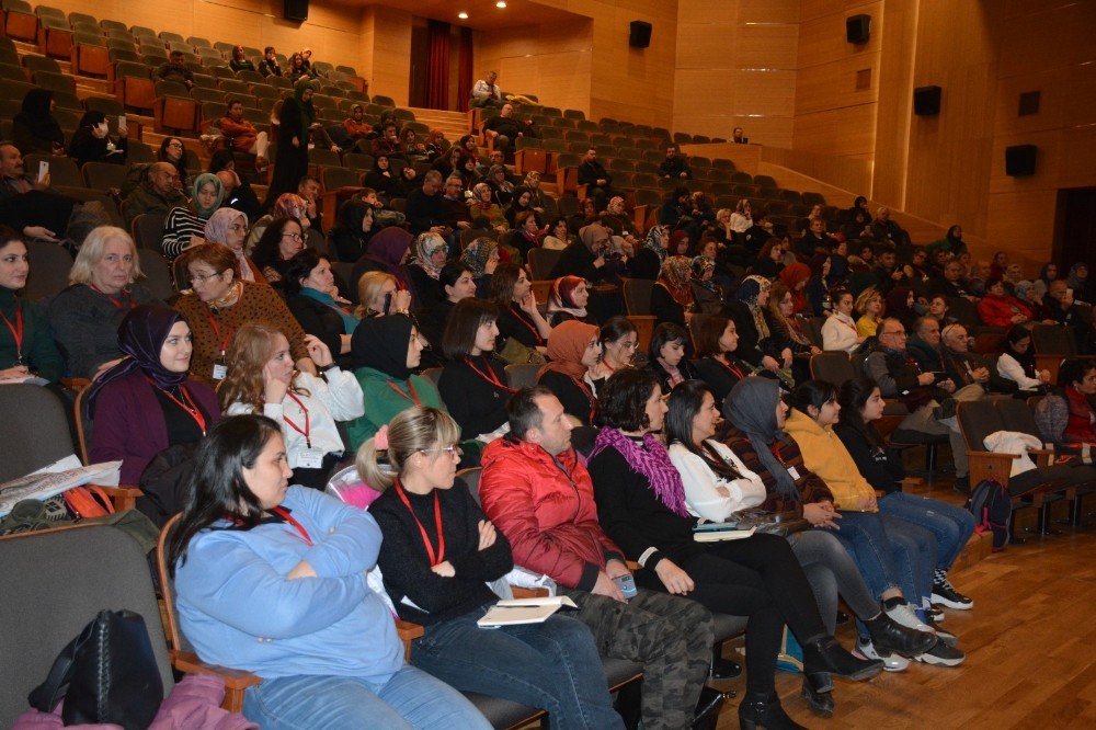 Sinop’ta “Mizaç Bilinçaltı Temizliği” konferansı 