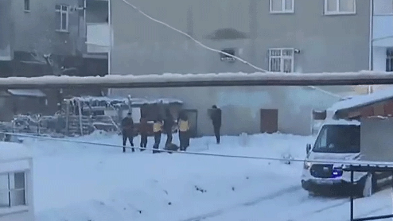 Sır olay! Karın içinde bulundu