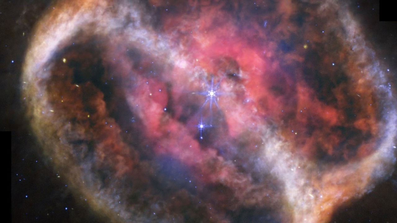 Sır perdesini araladı! Ölü yıldızın hayaleti görüntülendi