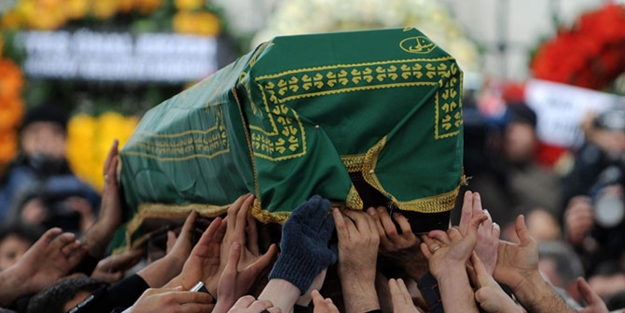 Sıradışı olay! Öldükten sonra hellalik aldı