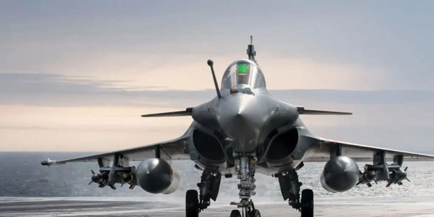 Sırbistan 12 tane savaş uçağı alacak! Kazakistan Rafale savaş uçağını reddetmişti…
