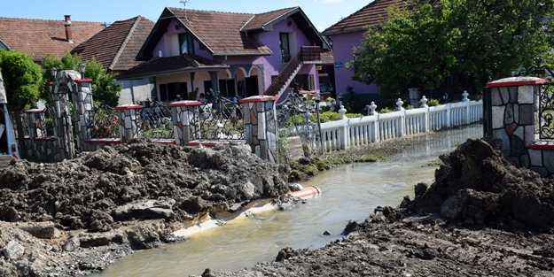 Sırbistan’da OHAL ilan edildi