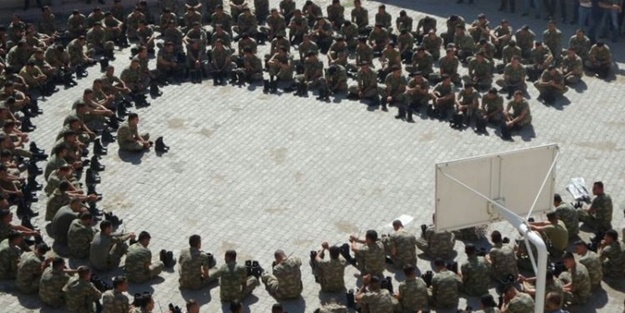 Şırnak'ta askerler böyle gözaltına alındı!