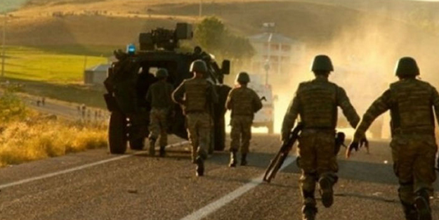 Şırnak'ta askerlere roketatarlı saldırı