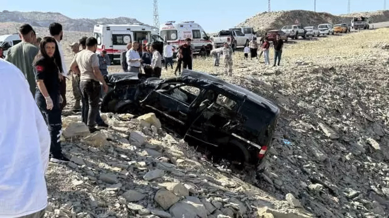 Şırnak'ta korkunç kaza! Ölü ve yaralılar var!