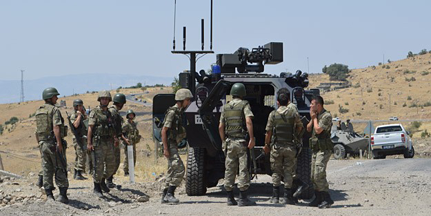 Şırnak'ta roketli saldırı: Yaralılar var