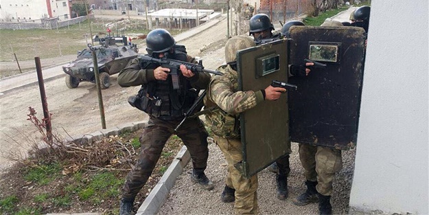 Şırnak'taki operasyon nefes kesti! - FOTO
