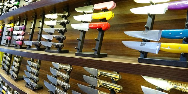 Sırrı bu: Dünyaca ünlü Sürmene bıçağını Türkiye'den yabancı turistler almak için geliyorlar! Katkı sunuyor