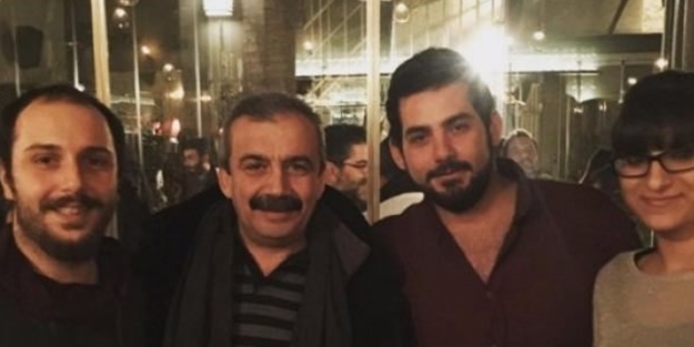Sırrı Süreyya Cihangir partilerinde!