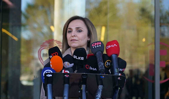 Sırrı Süreyya Önder’in ameliyatı saatlerdir devam ediyor! DEM Parti sözcüsü açıklama yaptı! ‘Cumhurbaşkanı bizzat yakından takip ediyor’