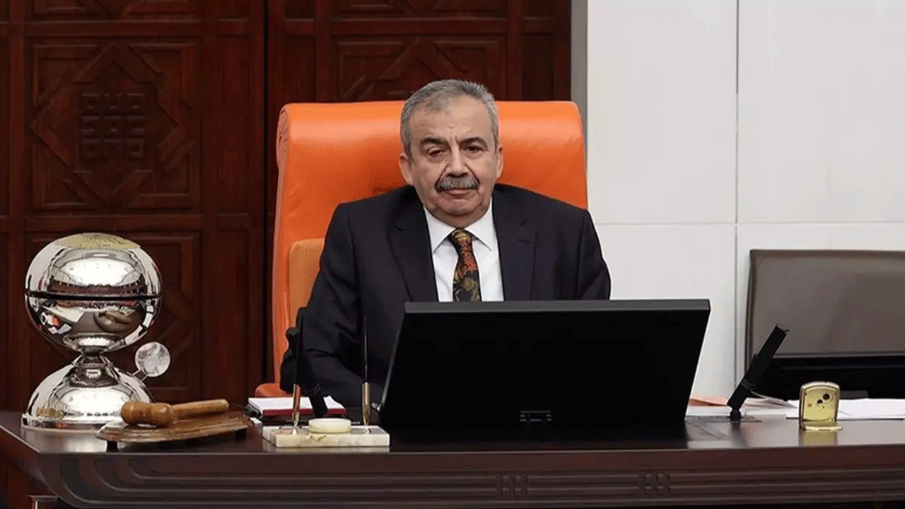 Sırrı Süreyya Önder'in sağlık durumu kritik! Doktorlardan flaş açıklama