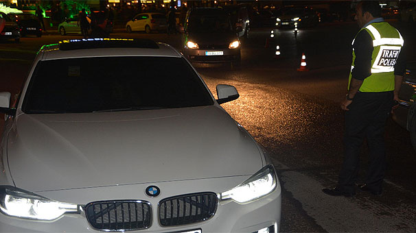 Sis lambaları kullanan sürücülere ceza