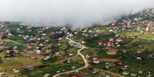 Sisdağı Yaylası çiçek yerine beton açtı! İç acıtan görüntü