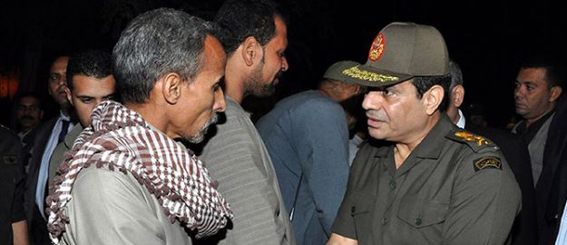 Sisi, saldırıda ölen askerlerin cenazesine katıldı