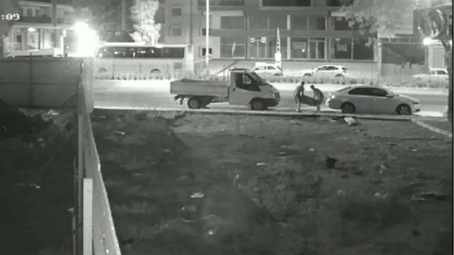 Şişli'de çelik kasayı bir dakikada çaldılar