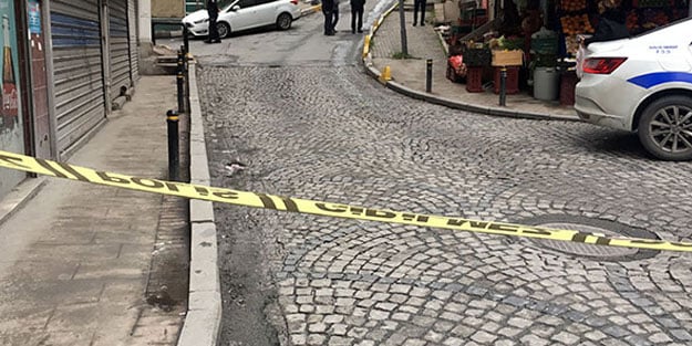 Şişli'de silahlı soygun! Soyguncular kayıplara karıştı