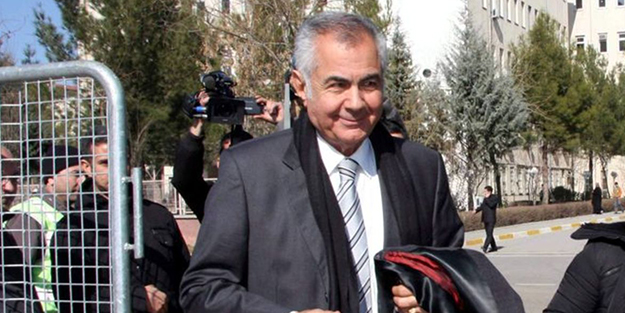 Sistemden haberi yok akıl veriyor! Atilla Kıyat fena madara oldu