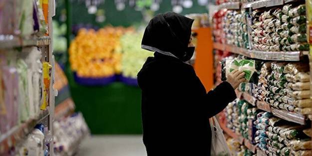 Site yönetiminden skandal karar! Zincir marketin mallarına el koyup içeri sokmadılar!