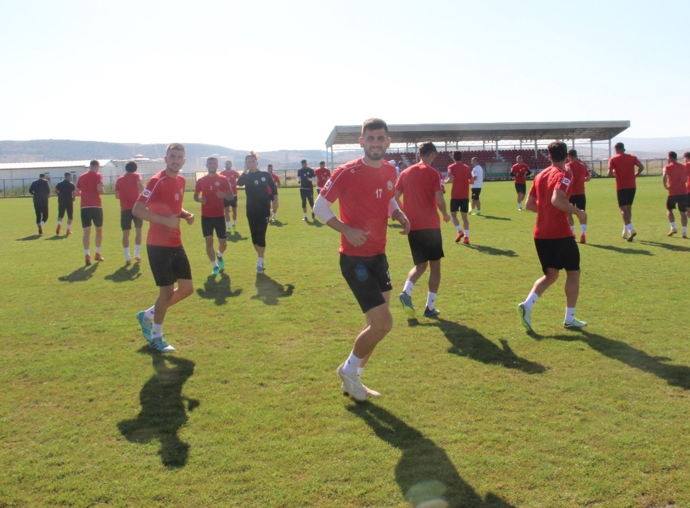 Sivas Belediyespor’da Afyon kampı başladı 