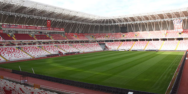 Sivas Yeni 4 Eylül Stadı, Fenerbahçe maçına hazırlanıyor