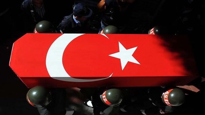 Sivaslı sözleşmeli er şehit oldu