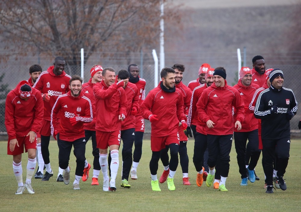 Sivasspor 5 Ocak’ta toplanacak 