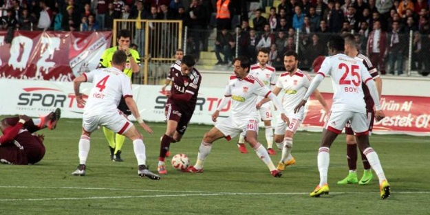 Sivasspor 90+5'te yıkıldı