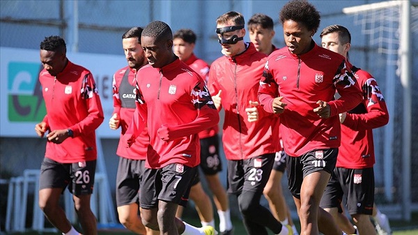 Sivasspor- CFR Cluj maçı ne zaman saat kaçta CANLI İZLE