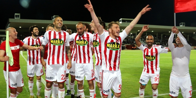 Sivasspor en kötü sezonunu geçiriyor