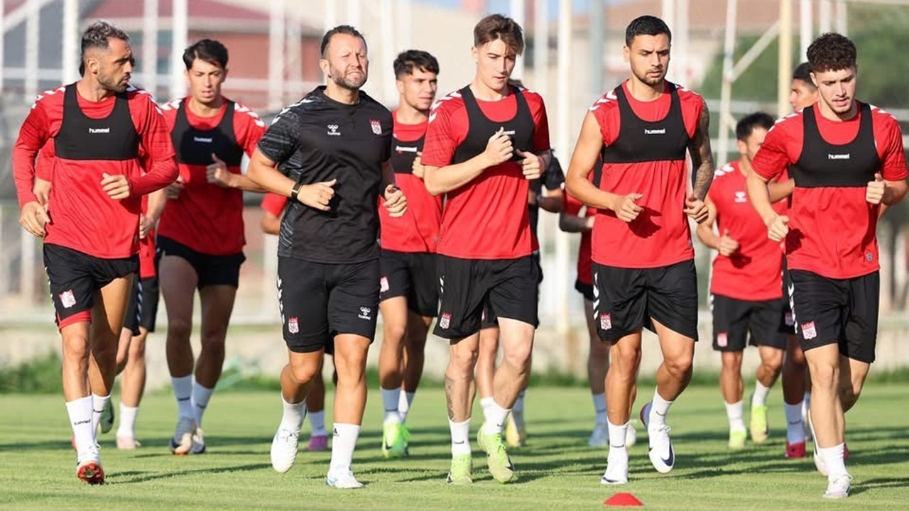 Sivasspor, Erzurum deplasmanına hazırlanıyor