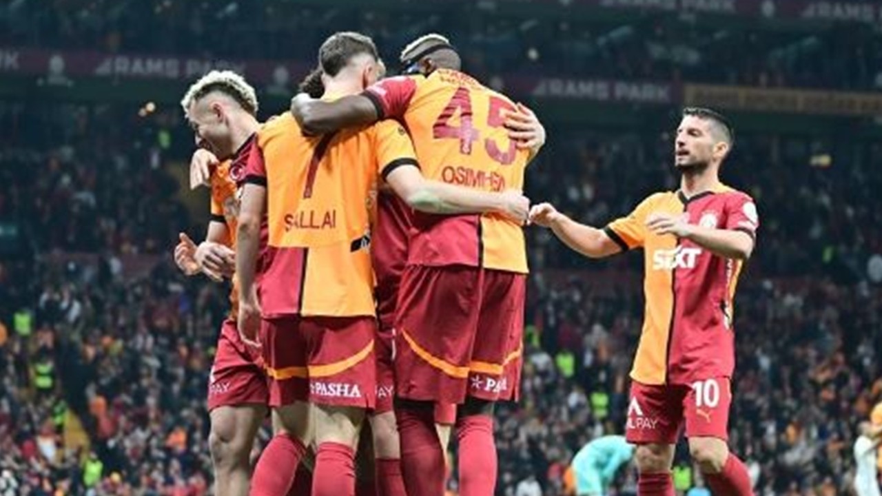 Galatasaray Sivas deplasmanında sahadan 3 puanla ayrıldı