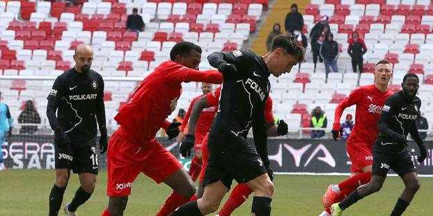 Sivasspor geriden gelip, Altay'ı devirdi!