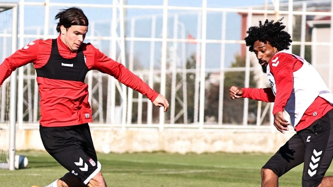 Sivasspor, Göztepe maçı için hazırlıklarını sürdürüyor