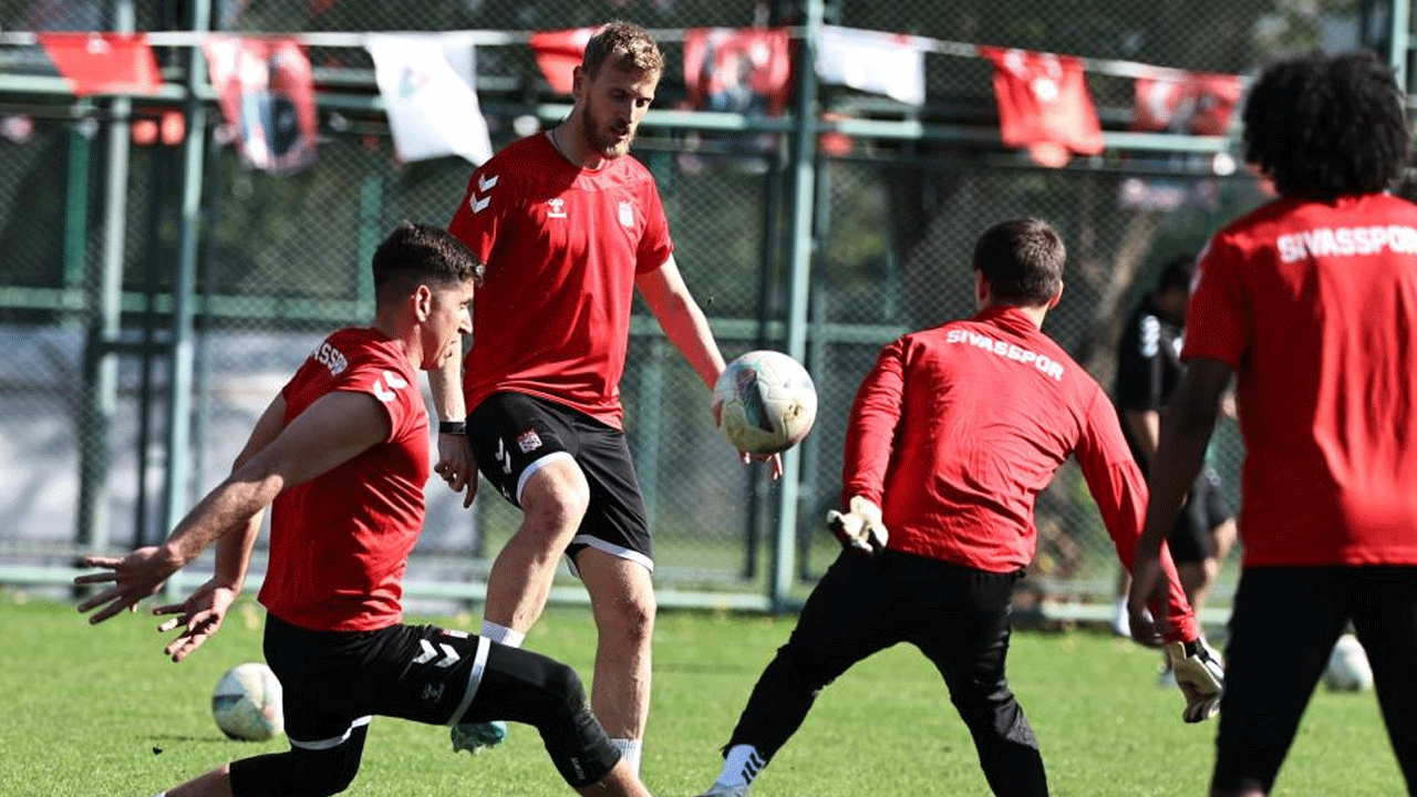 Sivasspor, Hatayspor mesaisini bitirdi