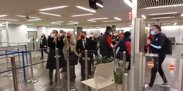 Sivasspor kafilesi, İsrail'de mahsur kaldı!