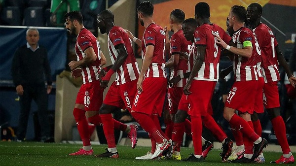 Sivasspor Karabağ maçı ne zaman saat kaçta hangi kanalda?