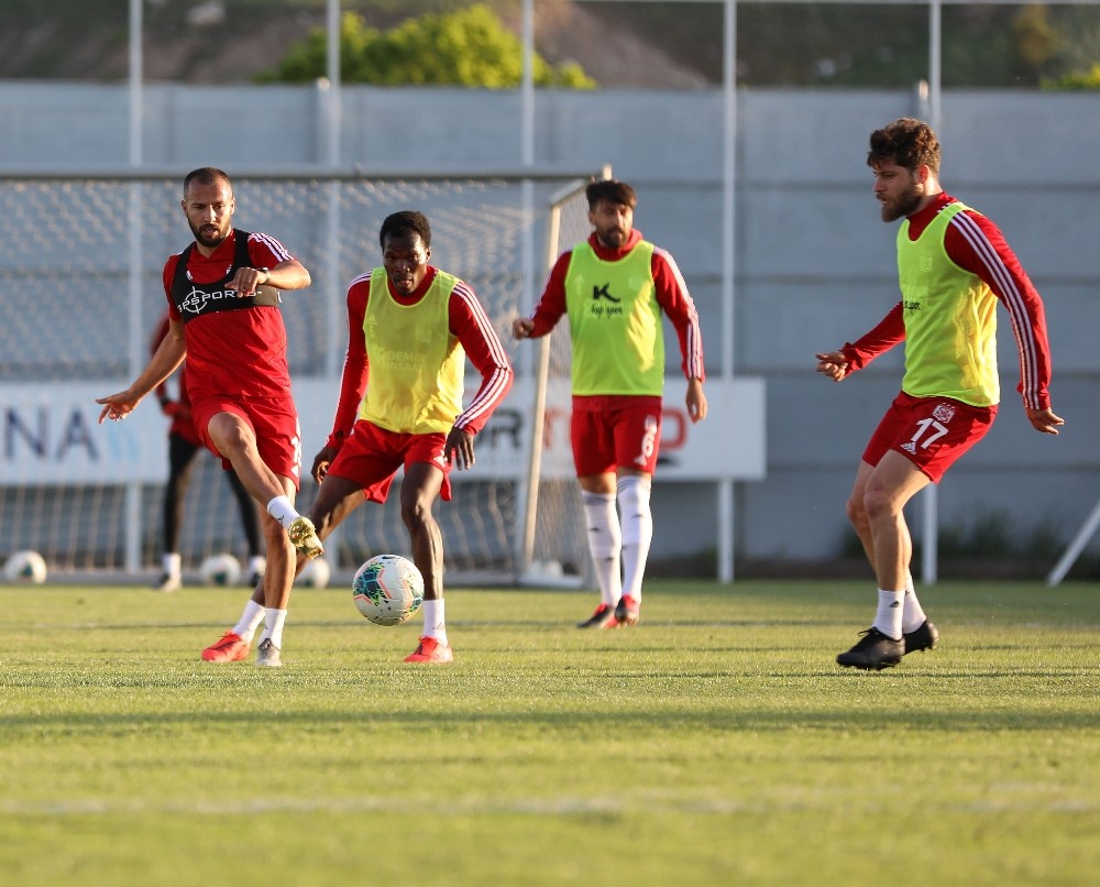 Sivasspor lige hazırlanıyor 