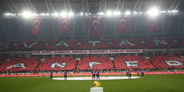 Sivasspor taraftarlarından Mehmetçiğe destek