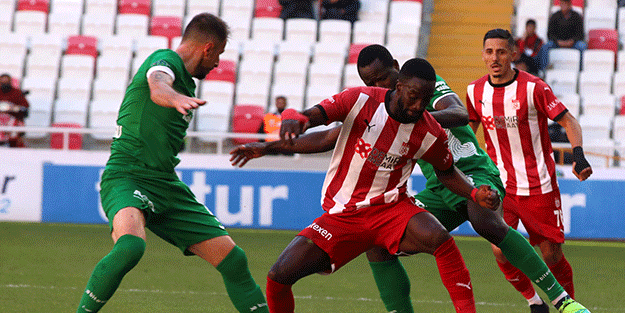 Sivasspor ve Giresunspor yine kazanamadı!