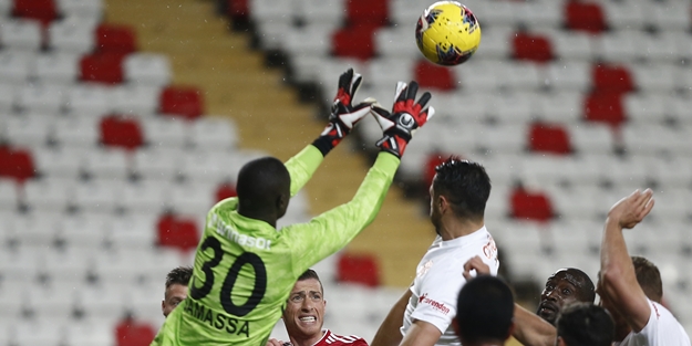 Sivasspor'a Antalyaspor çelmesi!