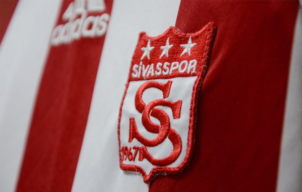 Sivasspor’dan Hatayspor’a geçmiş olsun mesajı 