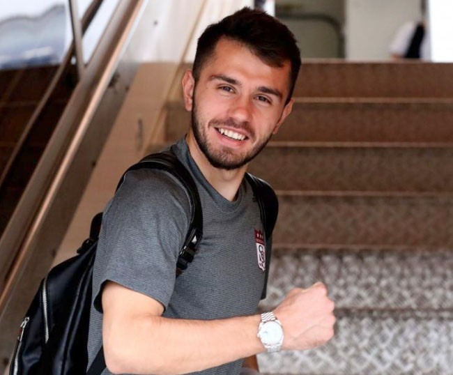 Sivassporlu Emre Kılınç’tan 70 aileye gıda yardımı 