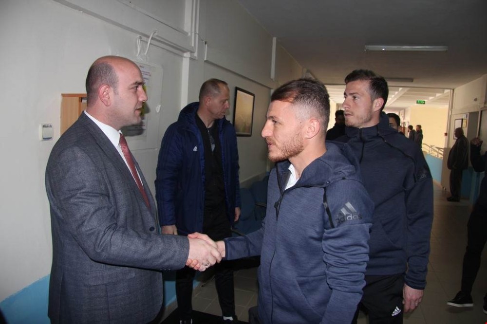 Sivassporlu futbolcular Ulu Cami’yi gezdi 