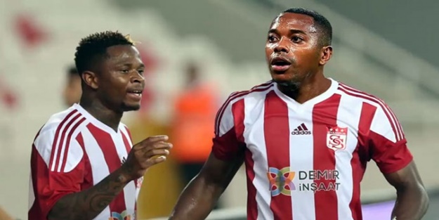Sivasspor'lu Robinho'ya Meksika ekiplerinden Queretaro talip oldu!