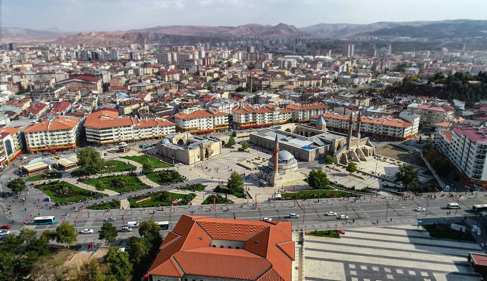 Sivas’ta 1 yılda 125 akraba evliliği yapıldı 