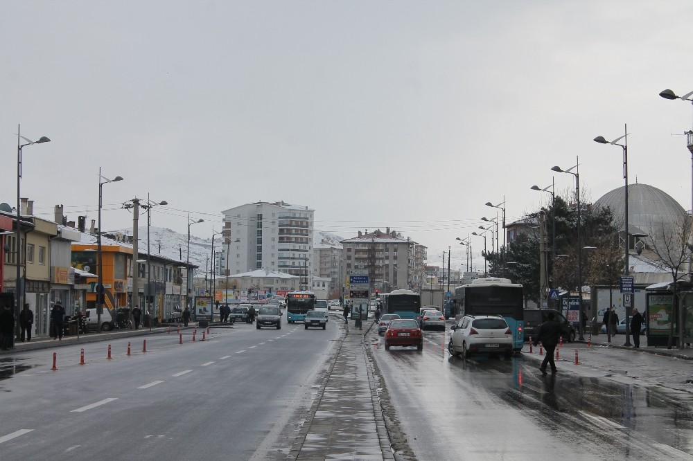 Sivas’ta araç sayısı arttı 