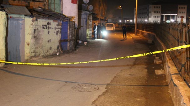 Sivas’ta bıçaklı kavga: 1 ölü 1 yaralı
