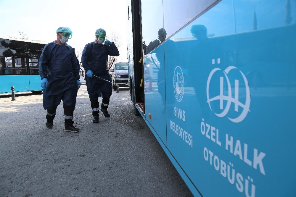 Sivas’ta halk otobüslerinde virüs önlemi 